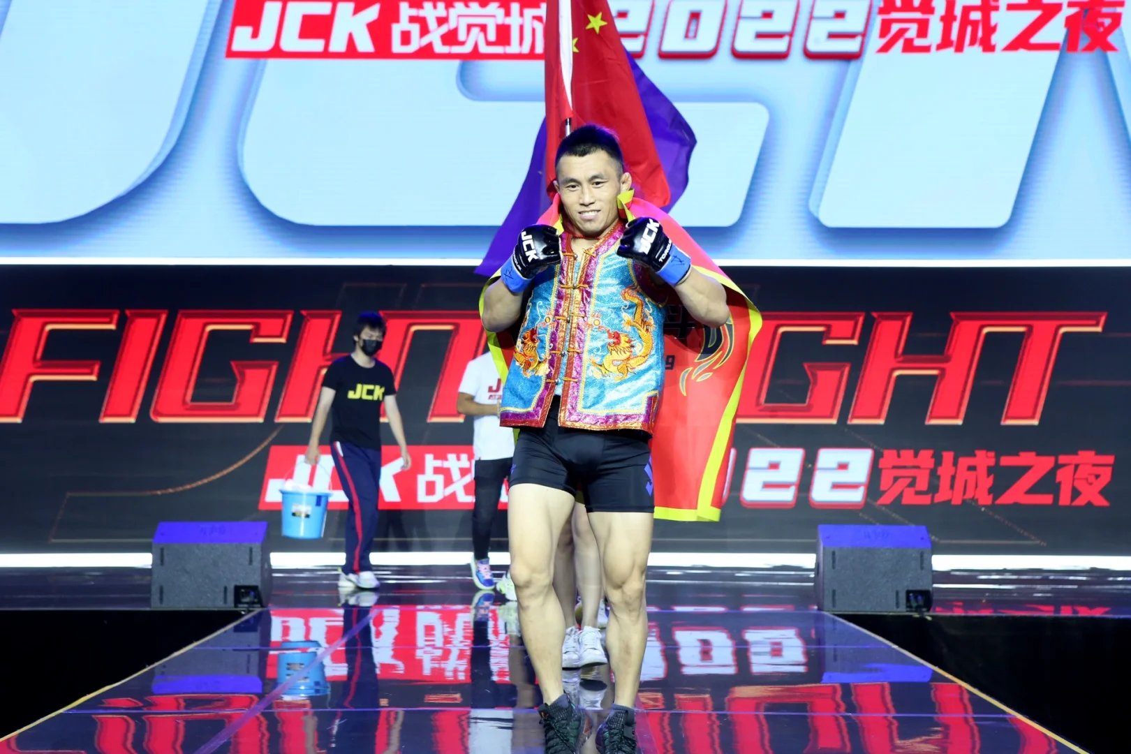 关于欧预赛擂台全开，球队战术备受挑战的信息
